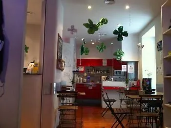 Meyerbeer Hostel Νίκαια